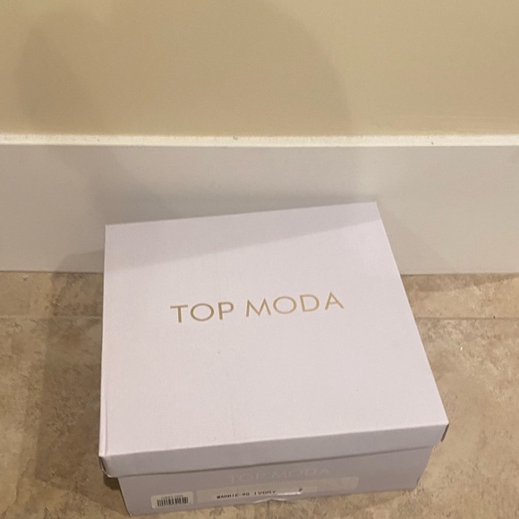 Ivory Combat Boots - Picture 6 of 6